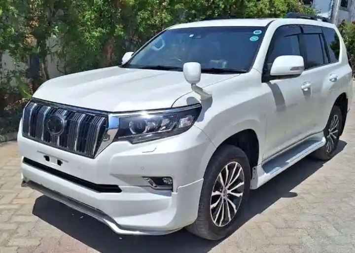 Toyota Landcruiser Prado TXL