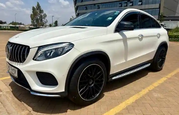 Mercedes Benz GLE 250D
